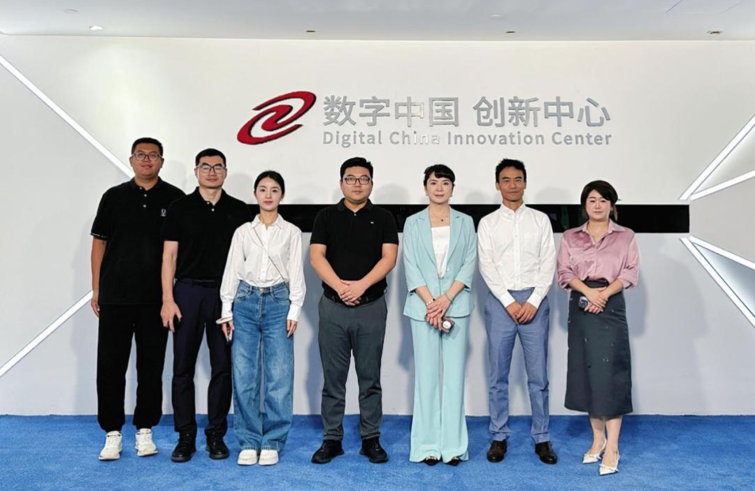 长安汽车杨军华一行到访神州数码和艾弗森贝博ballbet官网，共谋汽车业务创新之道